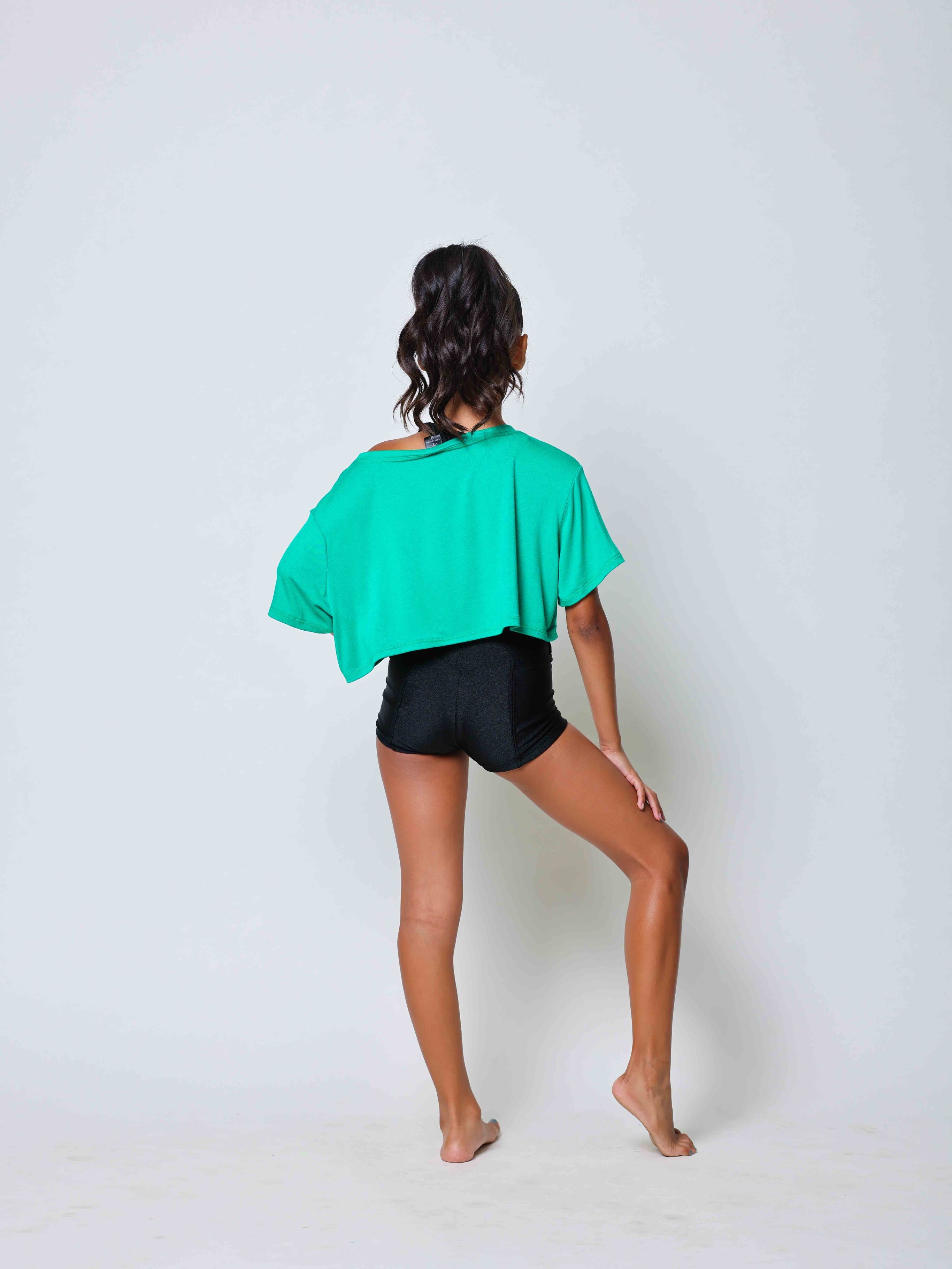 The Perfect Cropped Tee - Cool Green