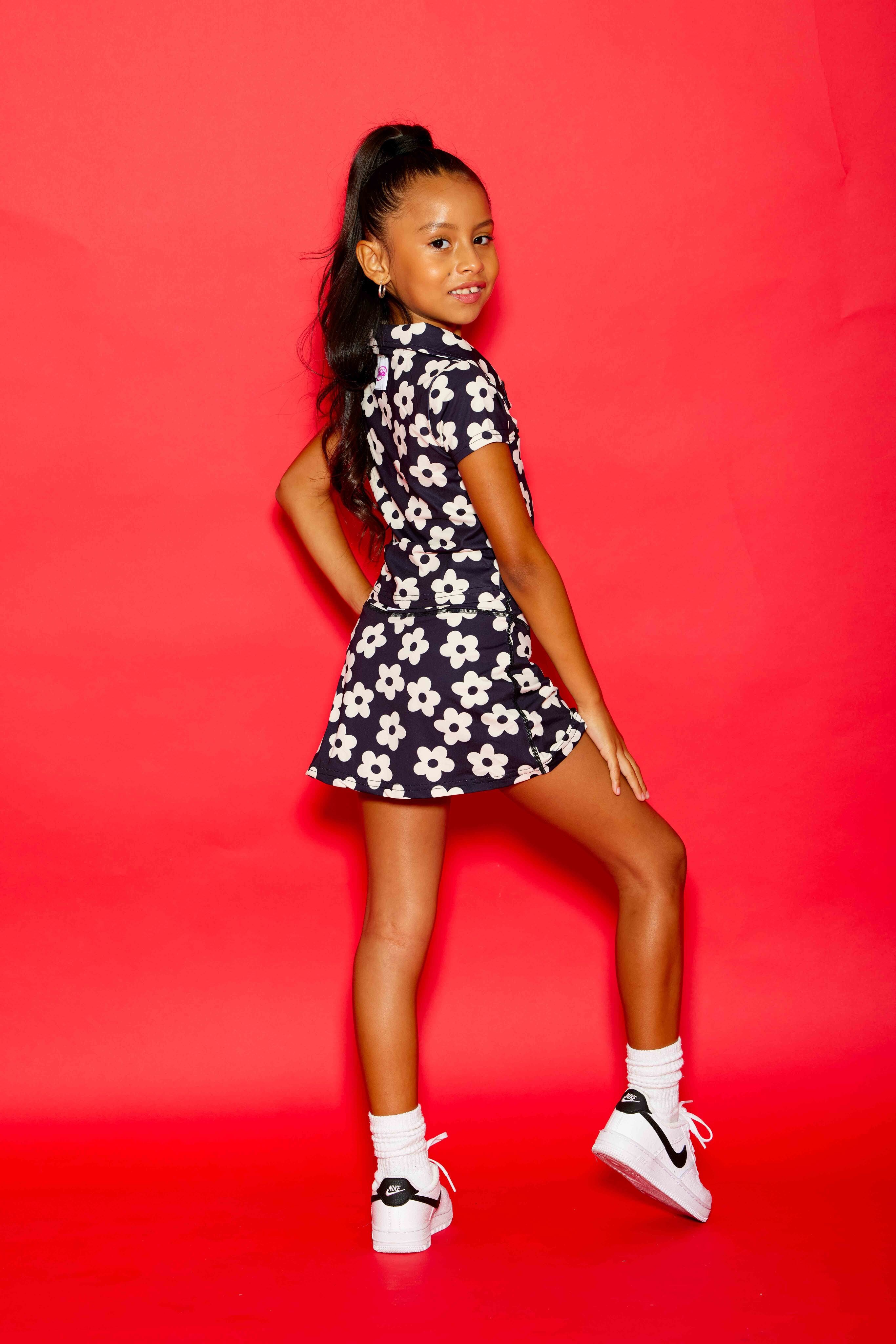 Sweet Pea Skort - Black/White Daisies - Sparkle Plum Exclusive - Ready to Ship