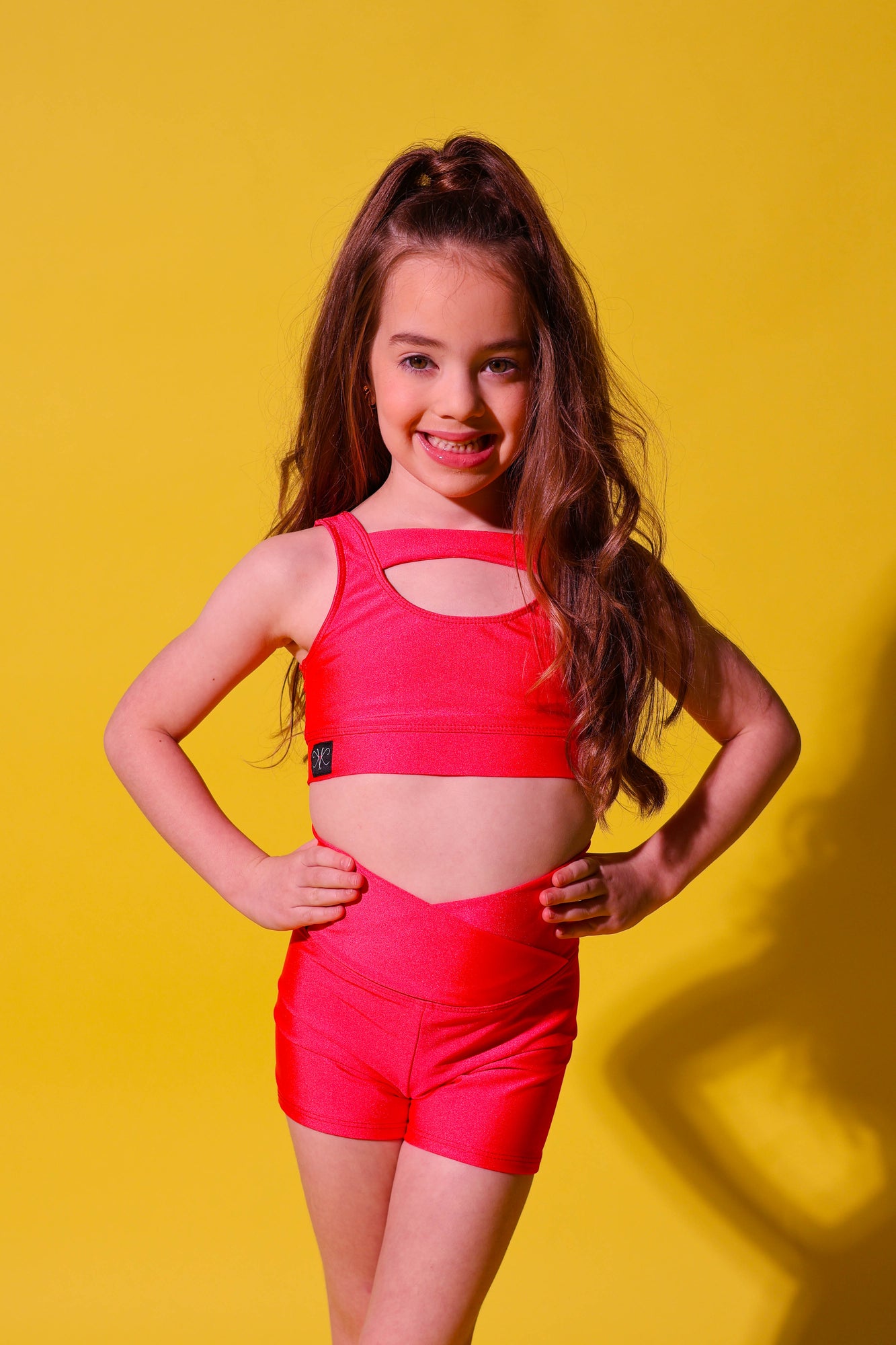 Win Win Chic Short - Neon Red Shiny - Ready To Ship