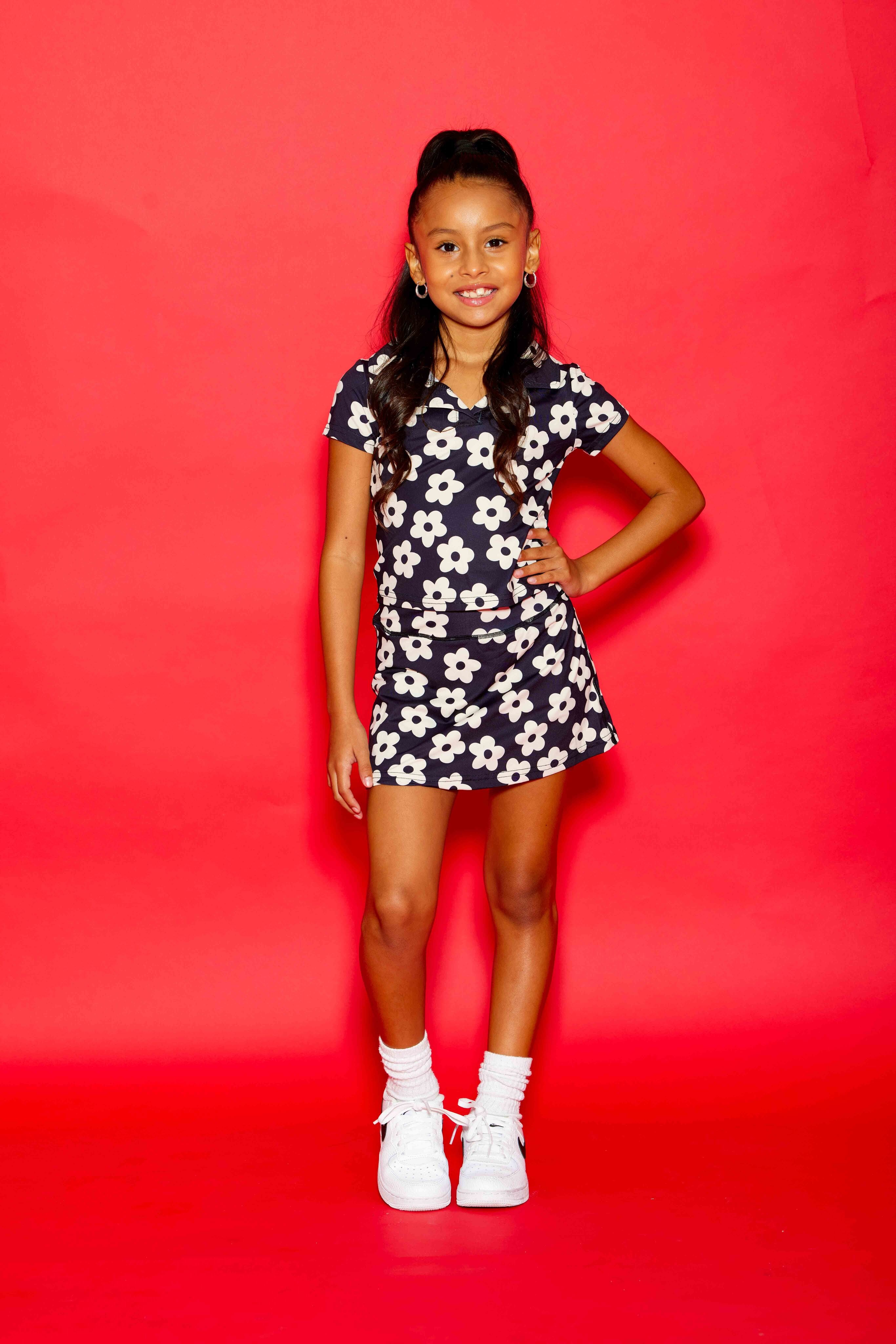 Sweet Pea Skort - Black/White Daisies - Sparkle Plum Exclusive - Ready to Ship