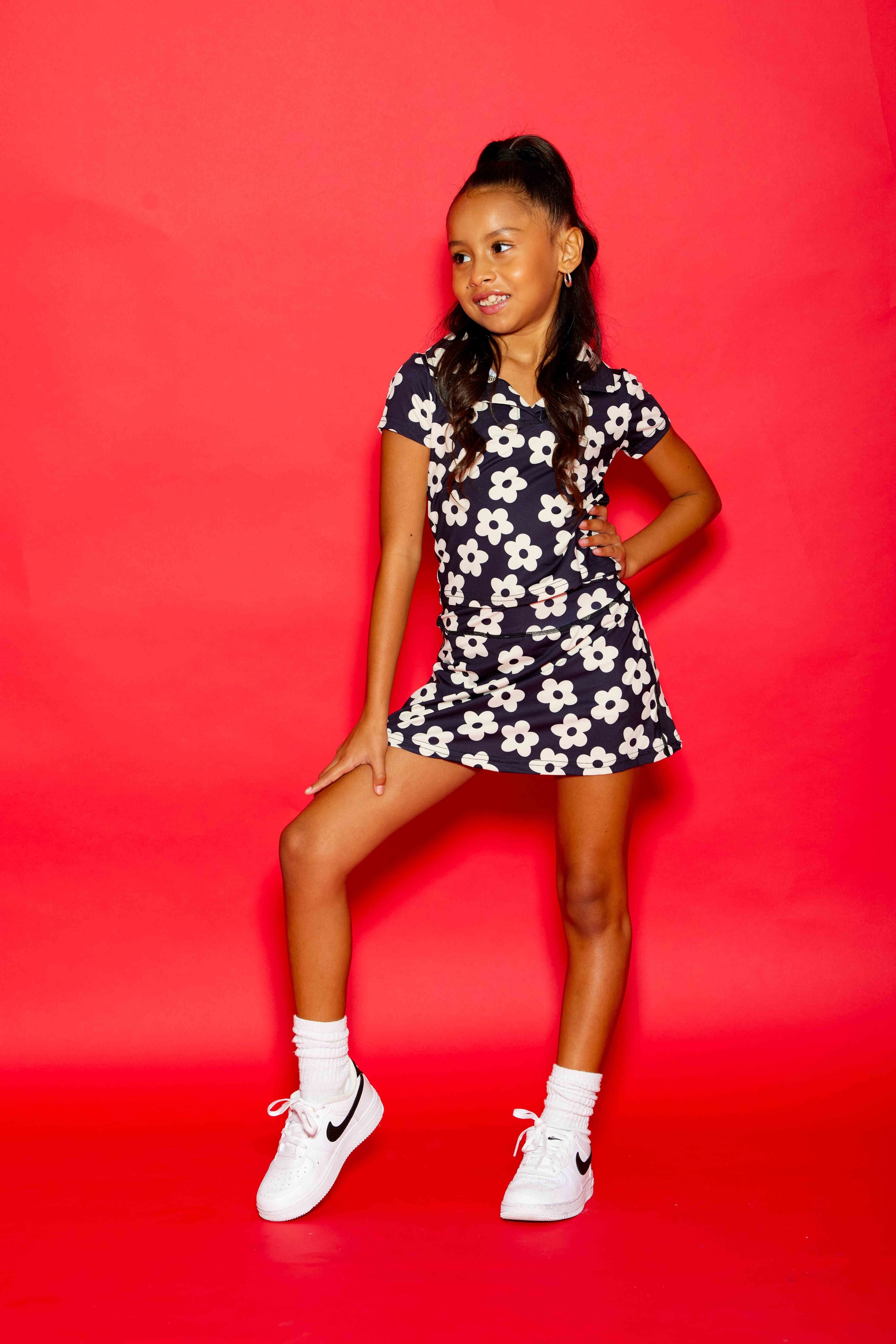 Sweet Pea Skort - Black/White Daisies - Sparkle Plum Exclusive - Ready to Ship