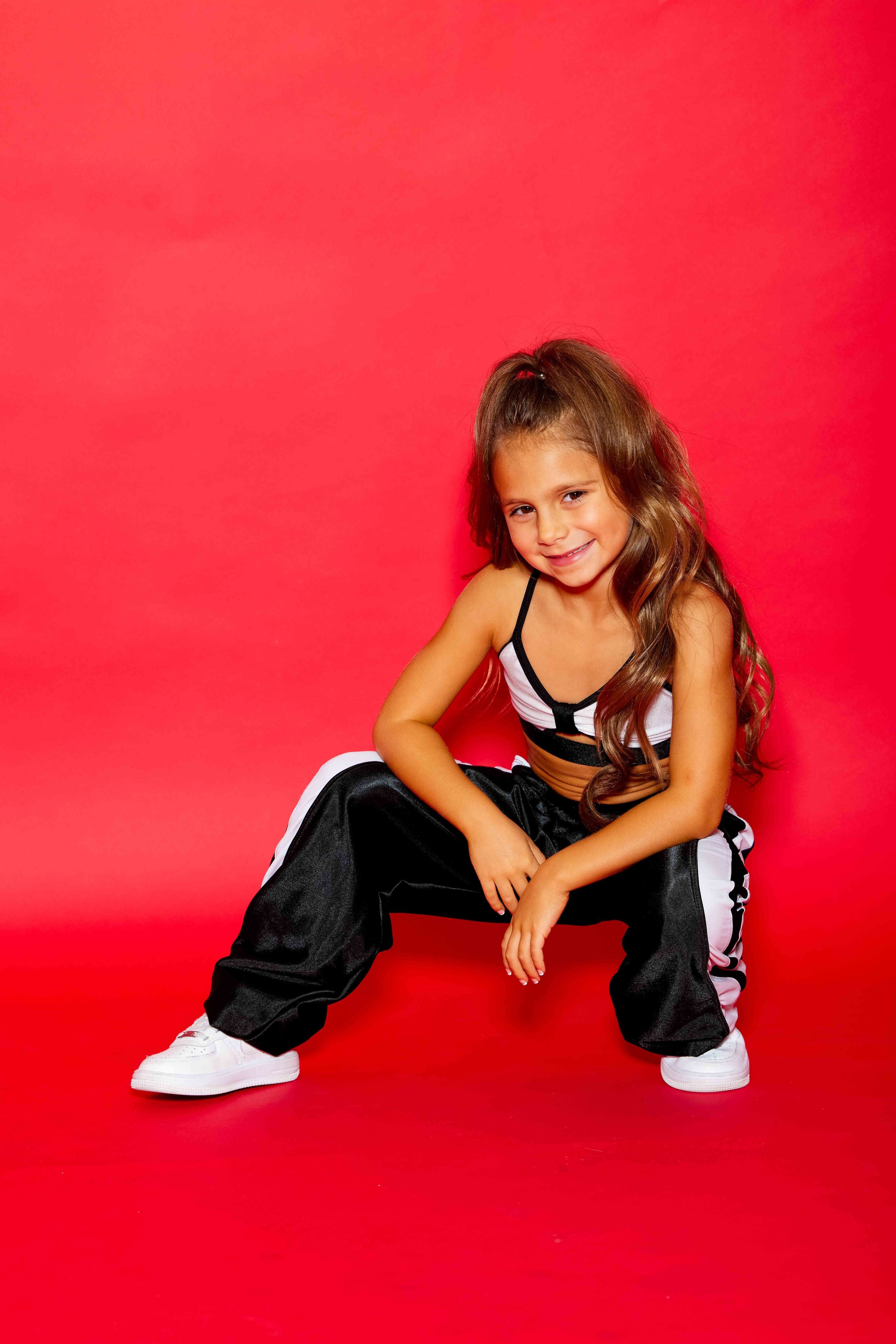 Gotta Dash Jogger - Black Shine/White - Ready to Ship